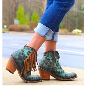 Liberty Black Chita Turquesa Leopard Boots Size 8